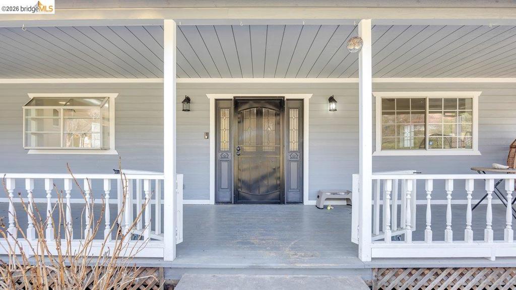 12929 Hollow Dr Property Photo 5