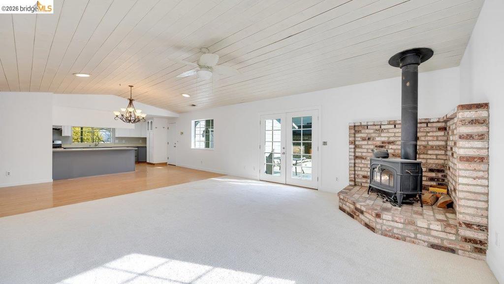 12929 Hollow Dr Property Photo 18
