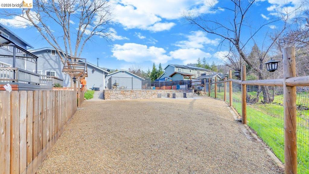 12929 Hollow Dr Property Photo 48