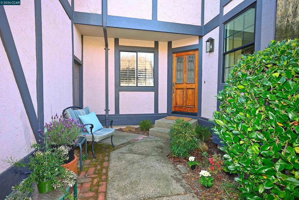 137 Haslemere Property Photo 2