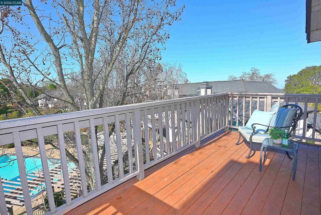 137 Haslemere Property Photo 25