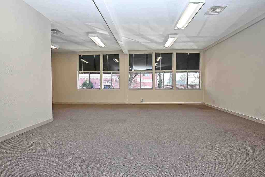 6211 La Salle Ave Property Photo 14