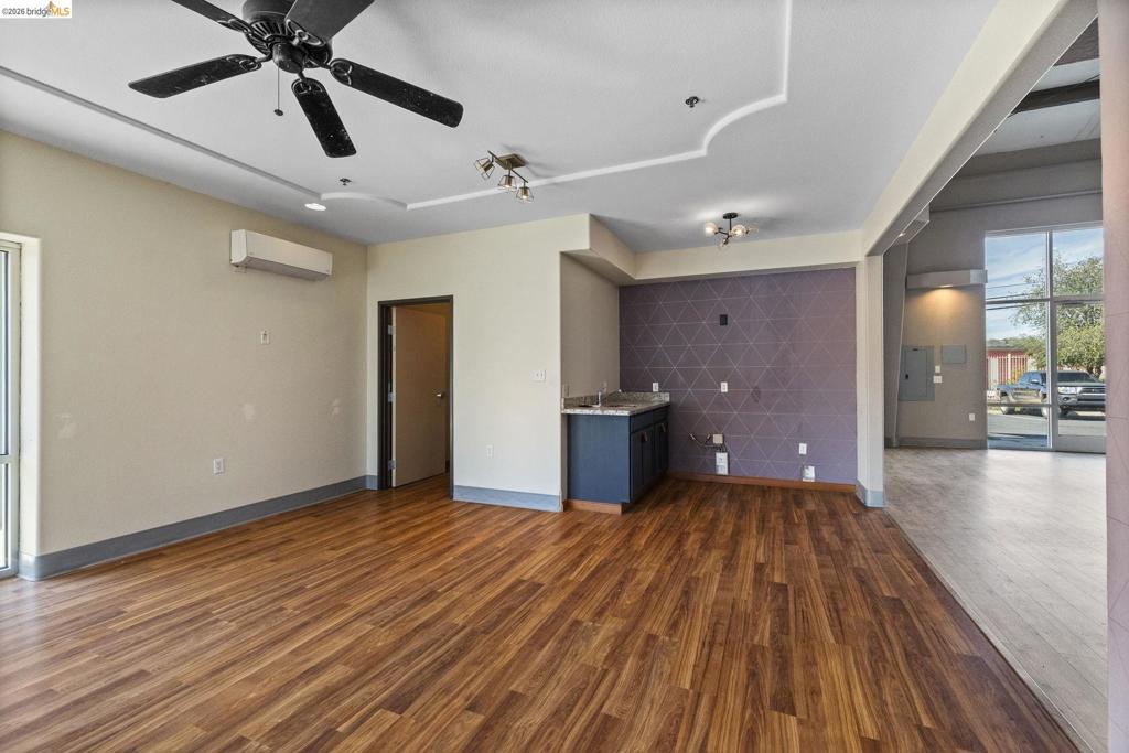 18851 Microtronics Way Unit A-1 Property Photo 7