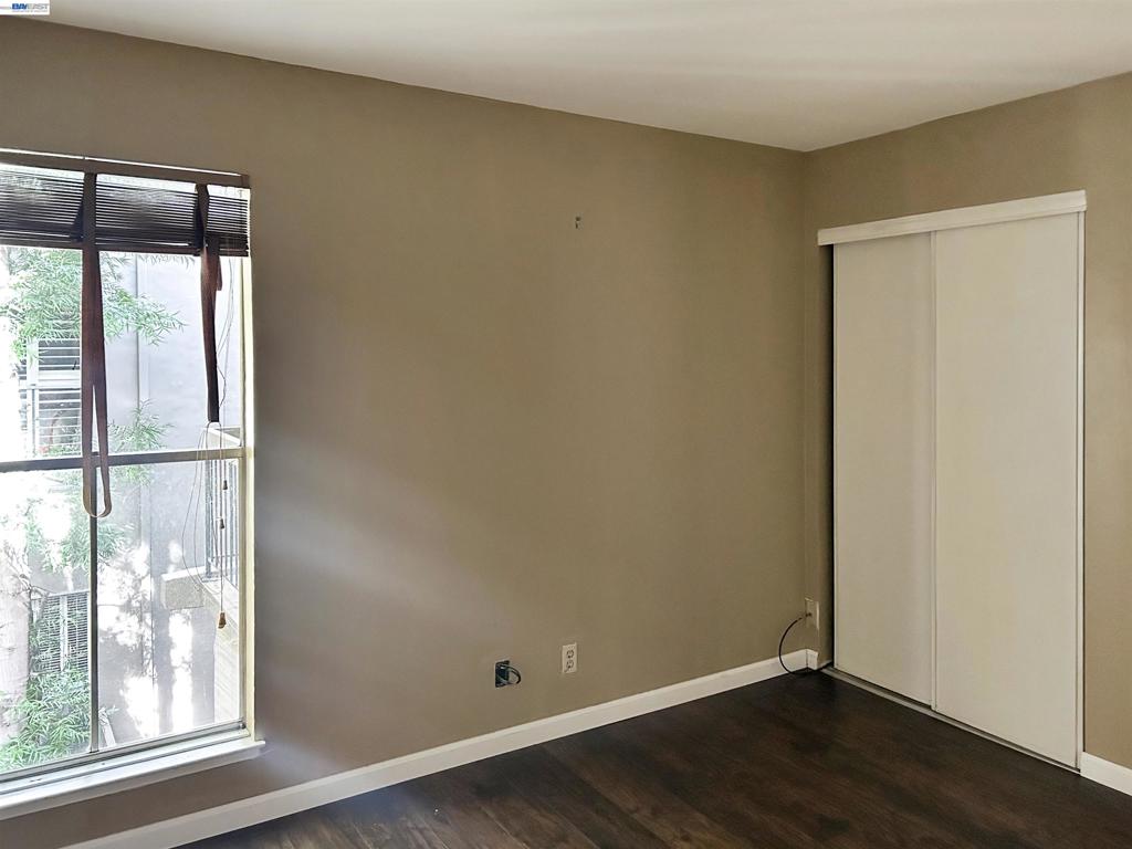5335 Broadway Terrace 204 Property Photo 15