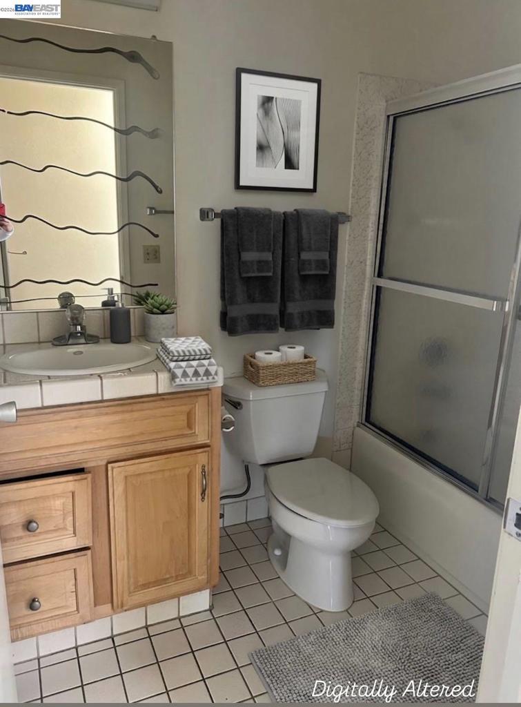 5335 Broadway Terrace 204 Property Photo 16