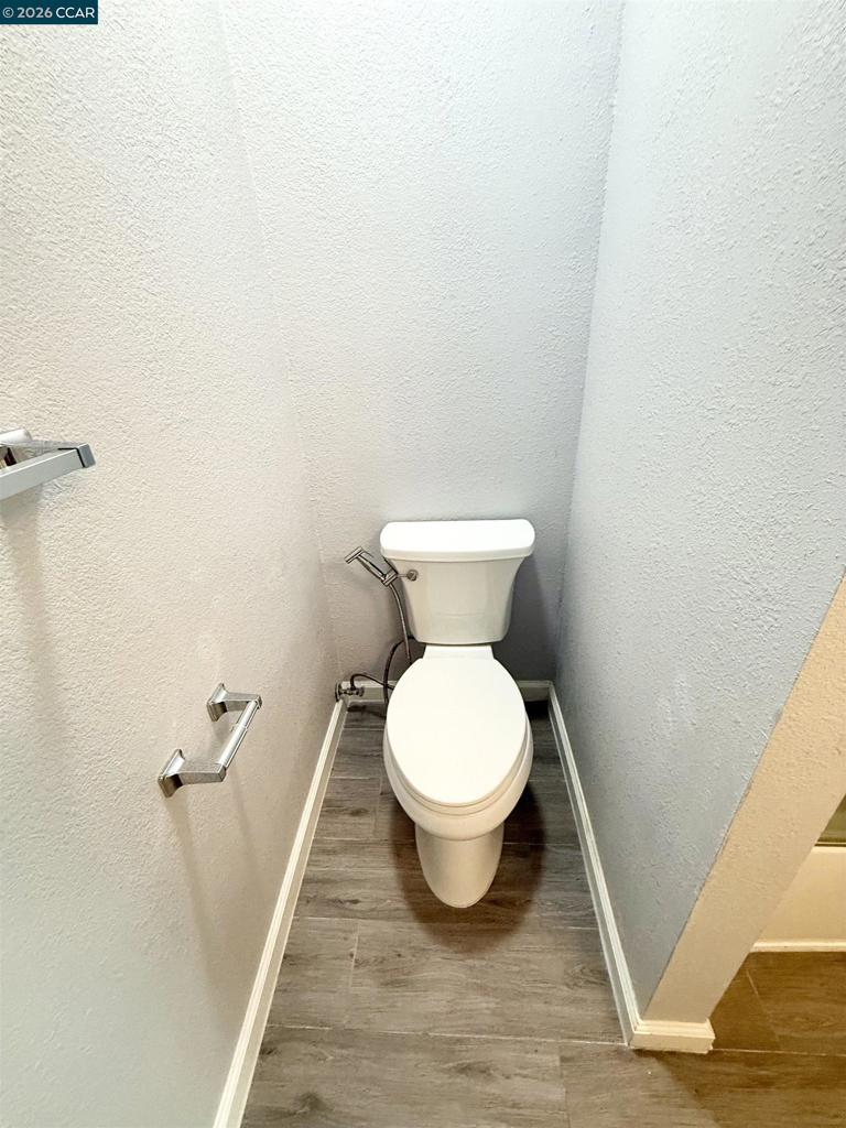 405 Weymouth Property Photo 13