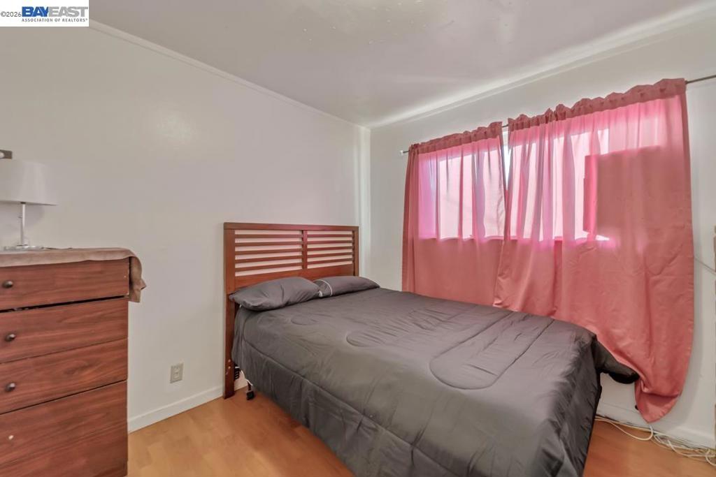 734 Overland Property Photo 19