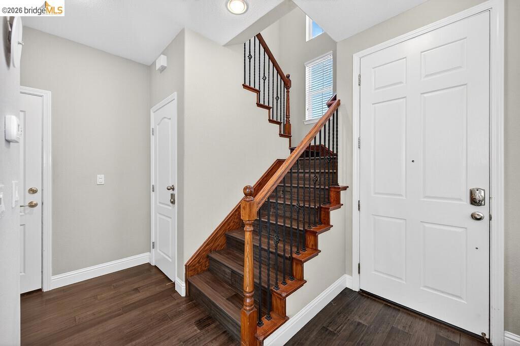 390 Caravaggio Cir Property Photo 18
