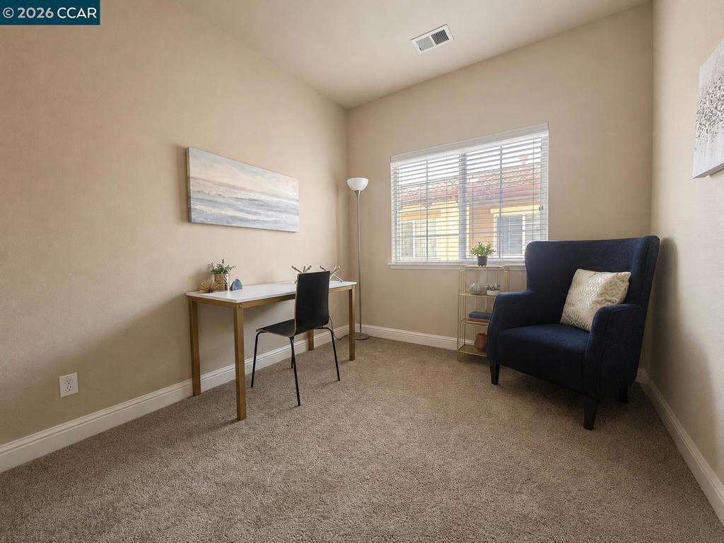 1121 Haven St Property Photo 16