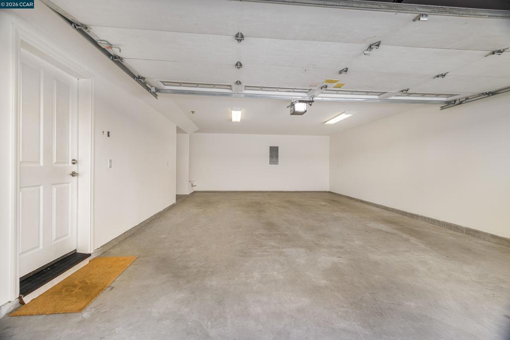1121 Haven St Property Photo 22