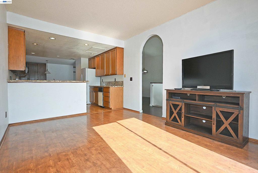 2057 Echo Pl Property Photo 20