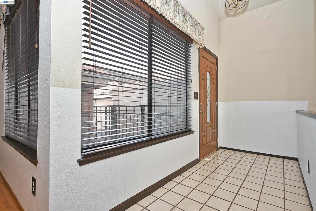 2057 Echo Pl Property Photo 28