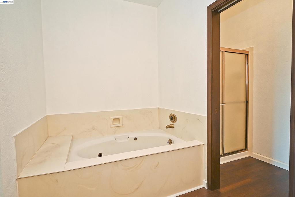 2057 Echo Pl Property Photo 41