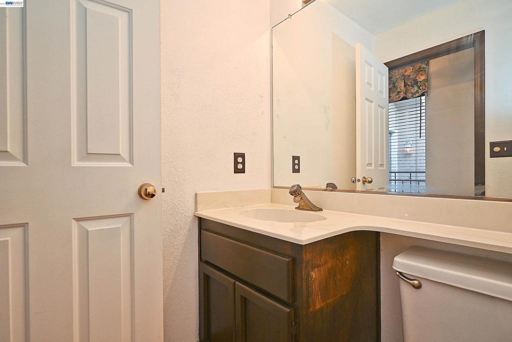 2057 Echo Pl Property Photo 49