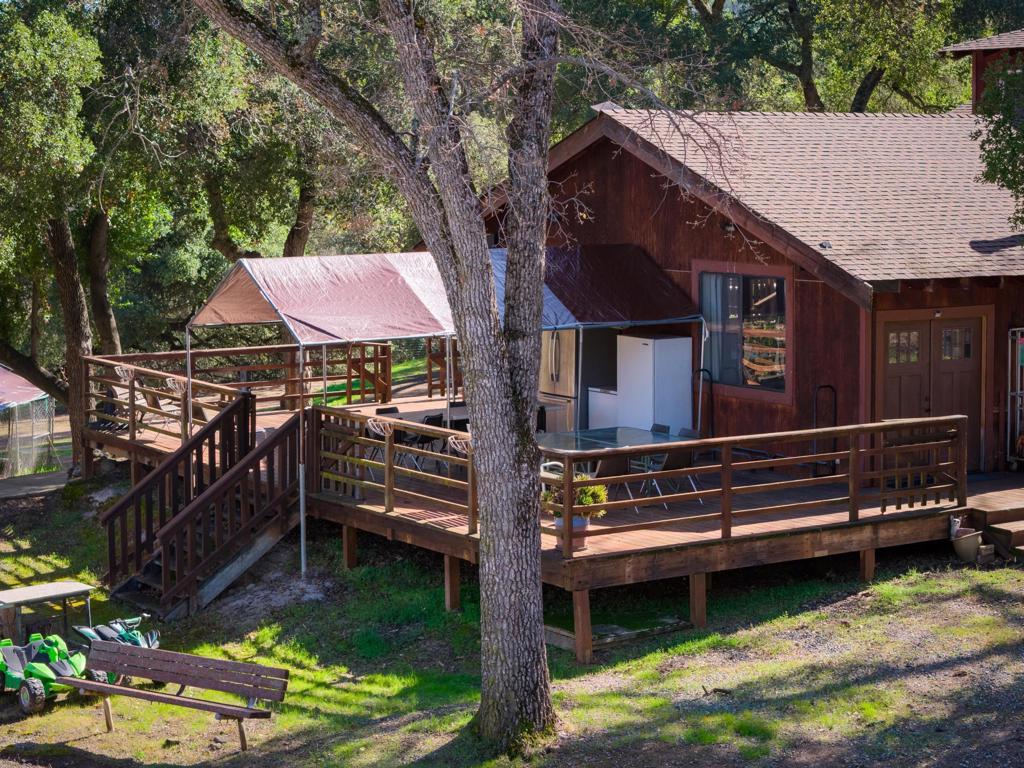 7777 Del Valle Rd Property Photo 10