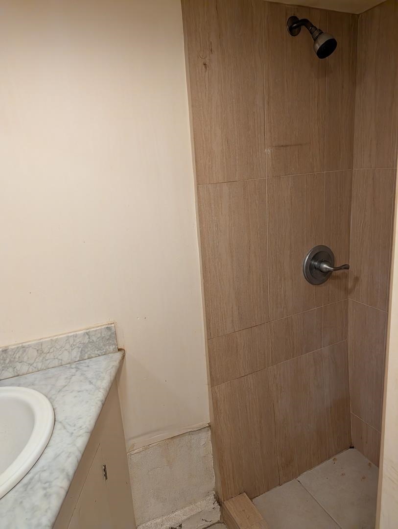 286 Sagamore St Property Photo 15