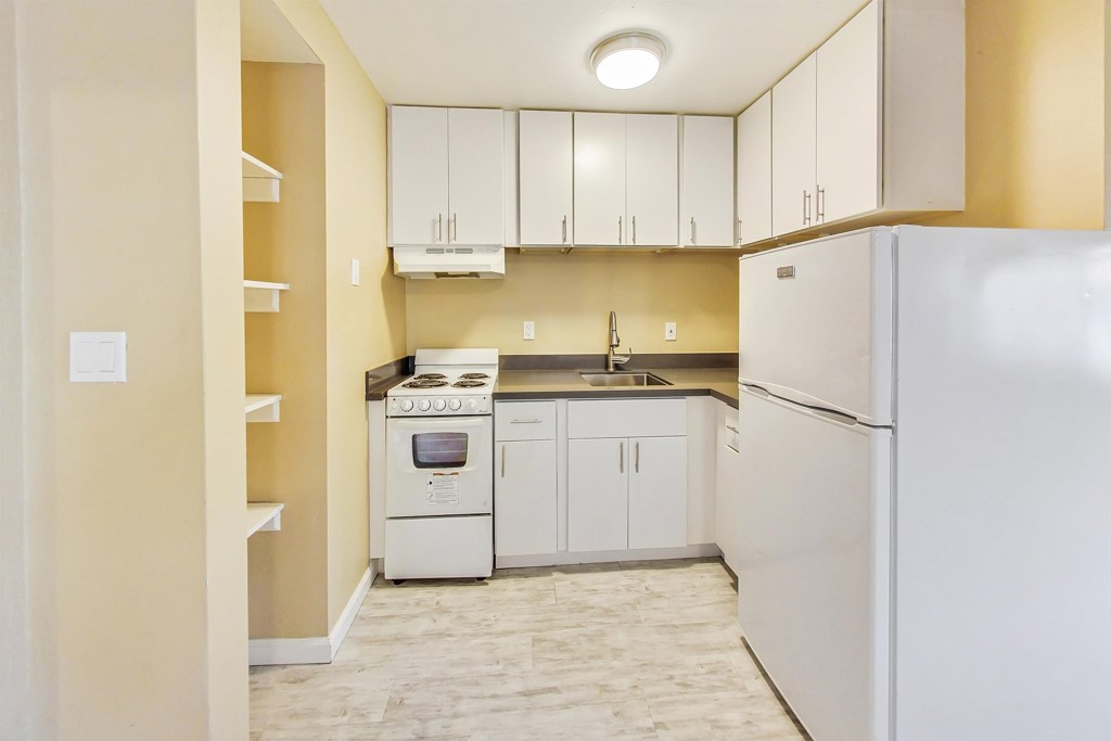 3257 Delaware St Property Photo 14