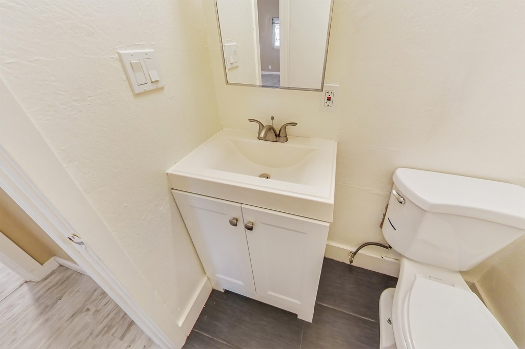 3257 Delaware St Property Photo 20