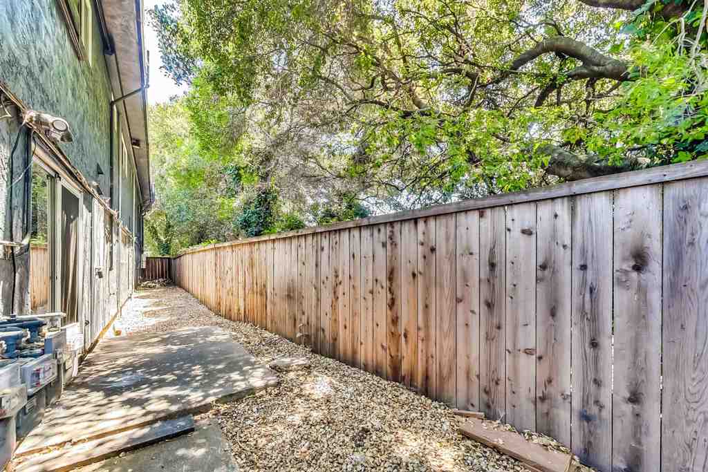 3257 Delaware St Property Photo 36