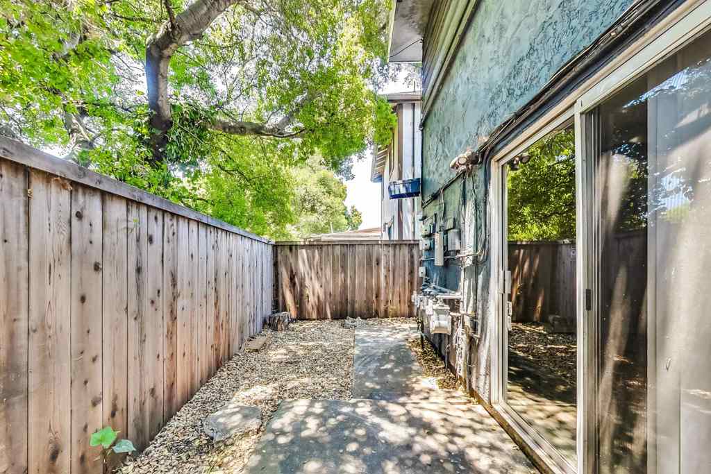 3257 Delaware St Property Photo 37