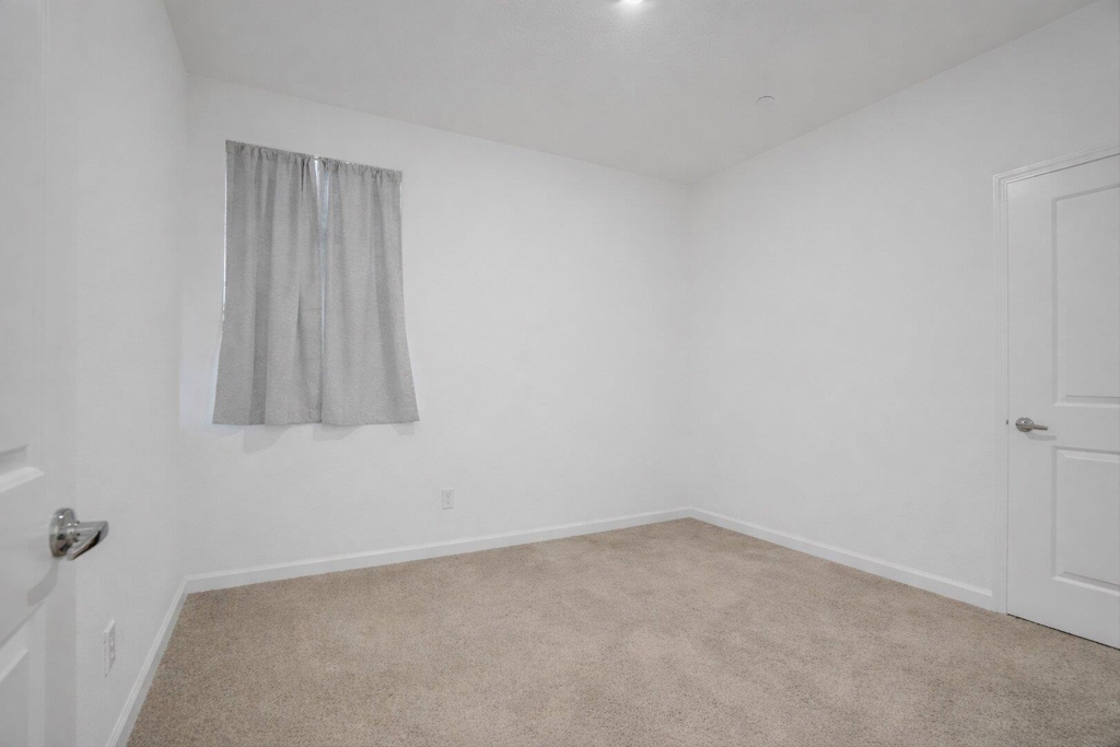 4463 Canada Way Property Photo 19