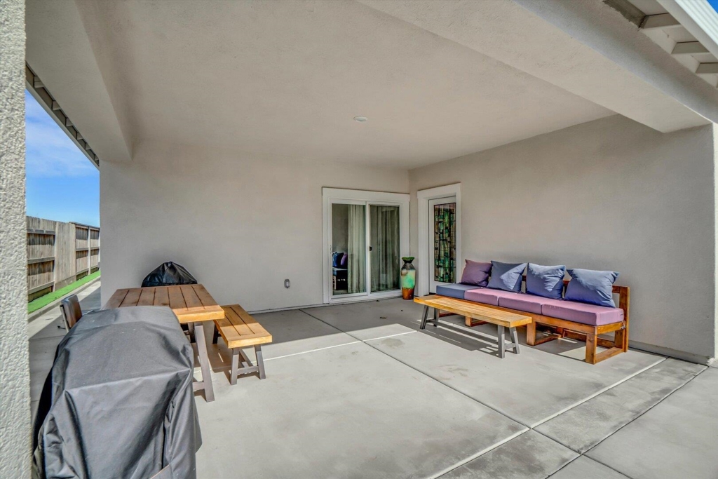 4463 Canada Way Property Photo 25