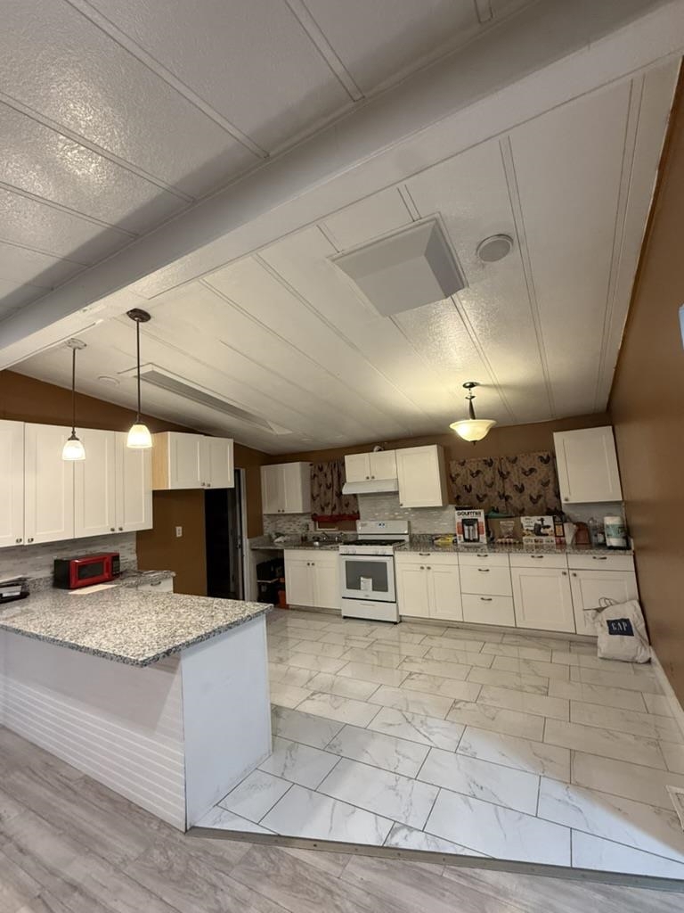 4404 Raiders Way Property Photo 3