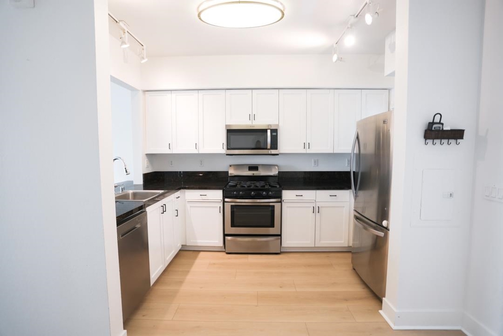 1587 Brunswig Property Photo 4