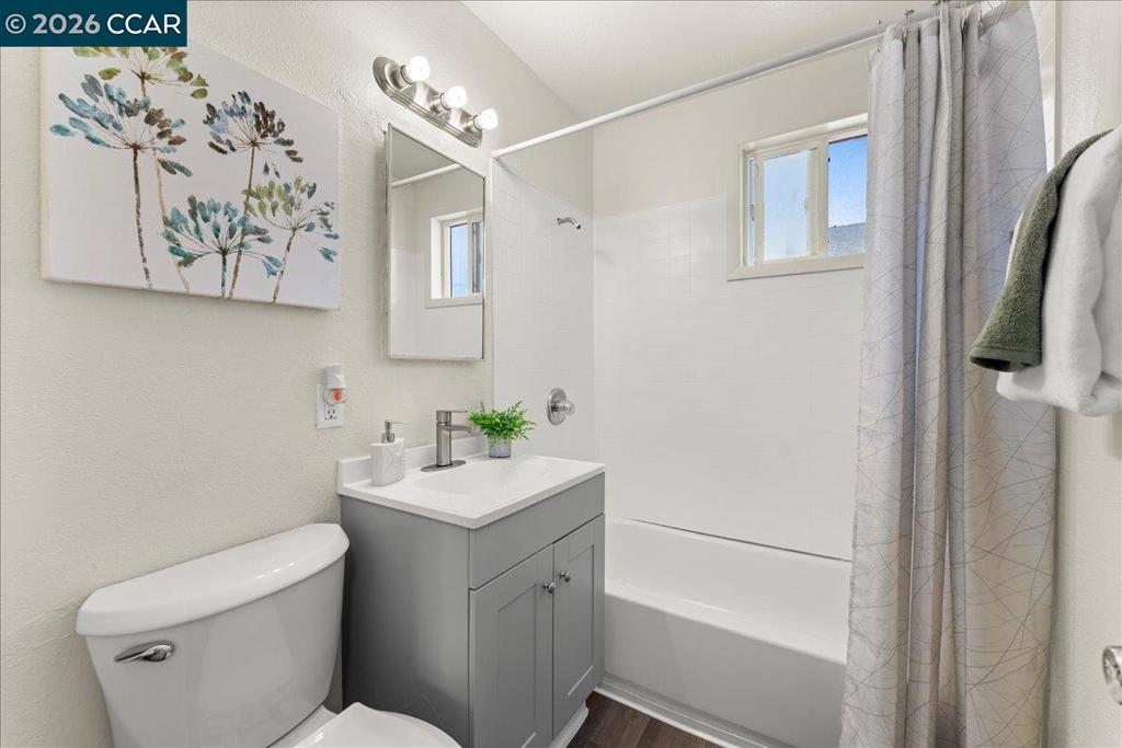 4135 4137 West St Property Photo 17