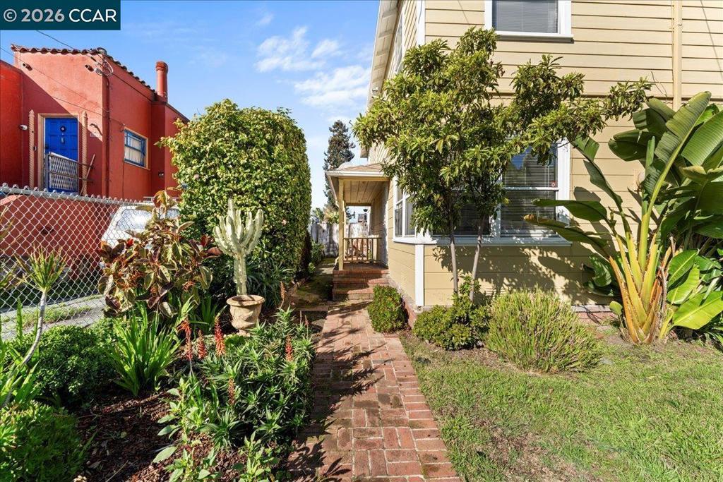 4135 4137 West St Property Photo 26