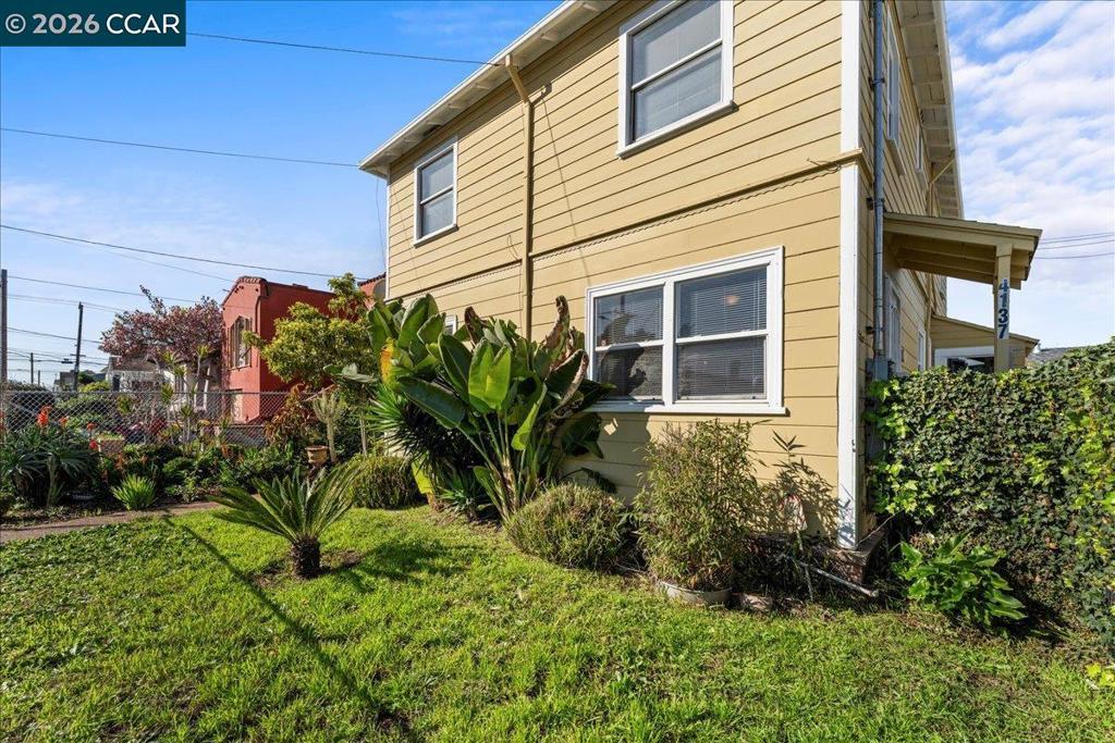 4135 4137 West St Property Photo 28