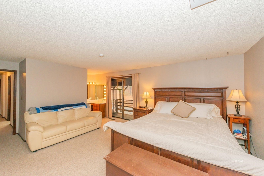410 Lake Forest Dr. Property Photo 17