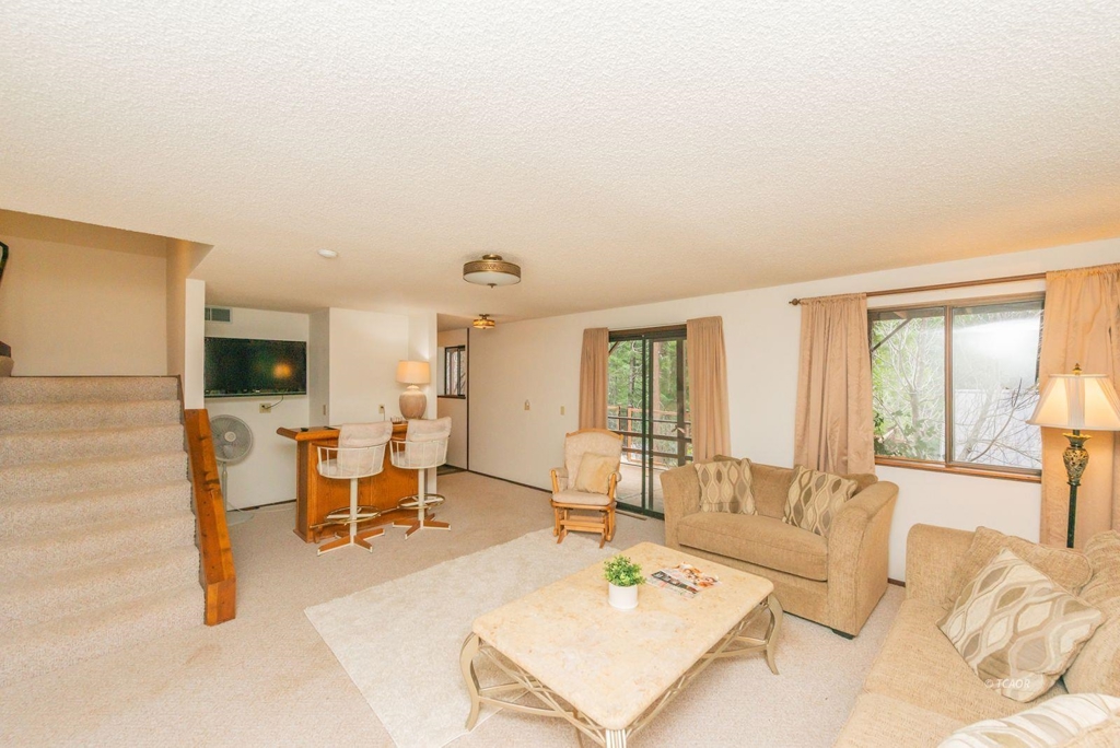 410 Lake Forest Dr. Property Photo 24