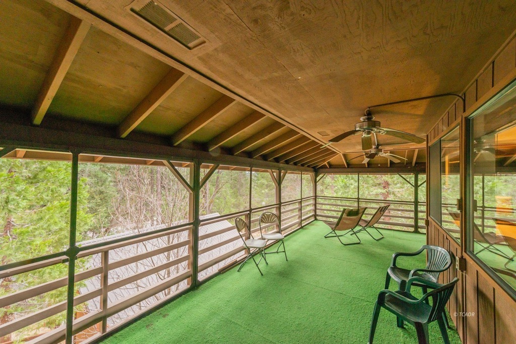 410 Lake Forest Dr. Property Photo 35