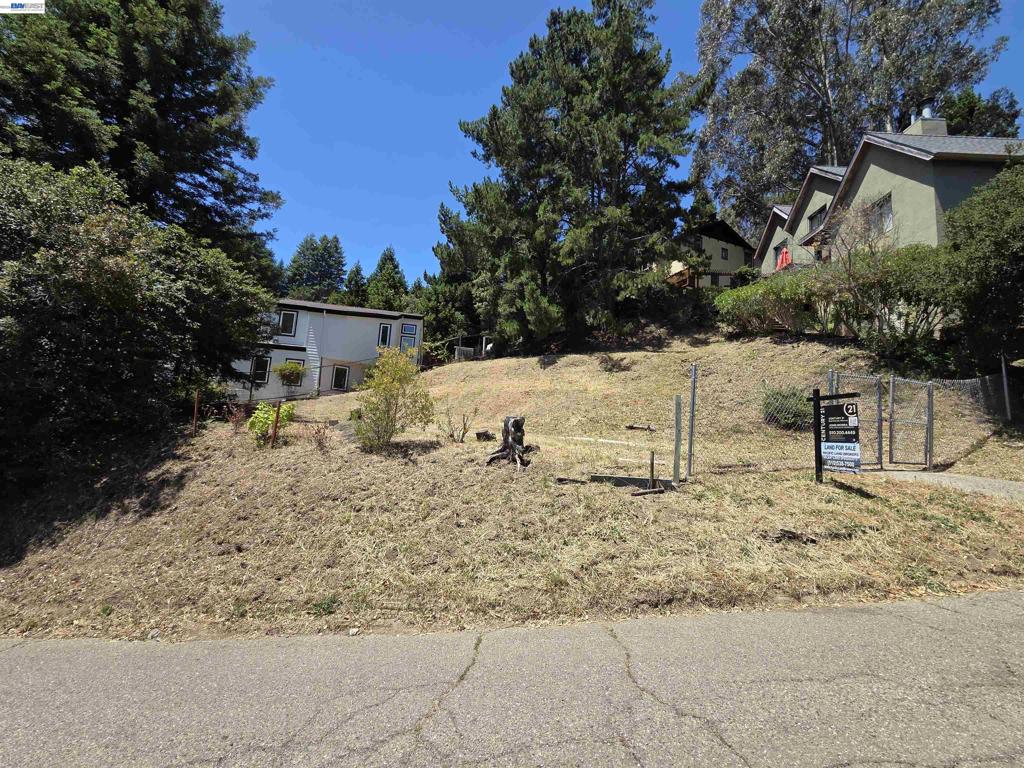6971 Bristol Drive Property Photo 1