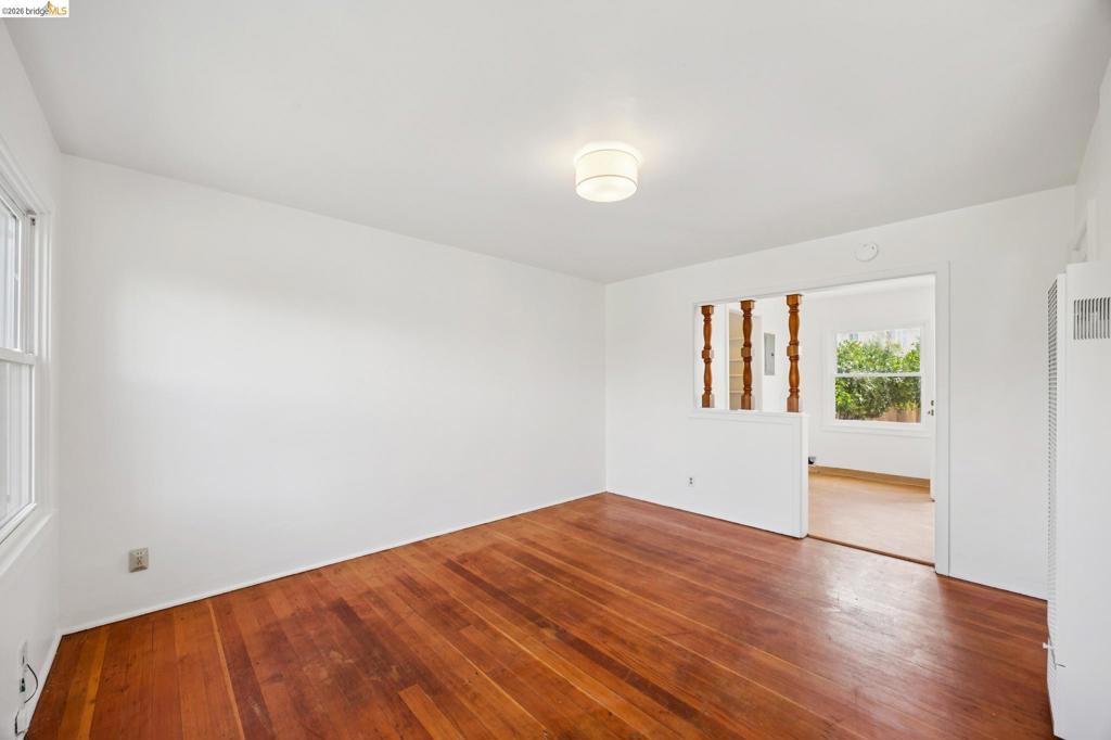 130 Garrard Property Photo 14