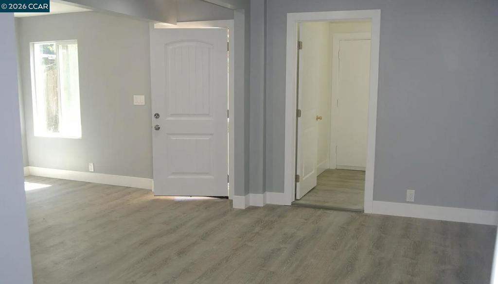 2220 S Crest Ave Property Photo 12