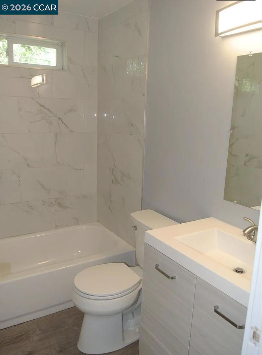 2220 S Crest Ave Property Photo 13