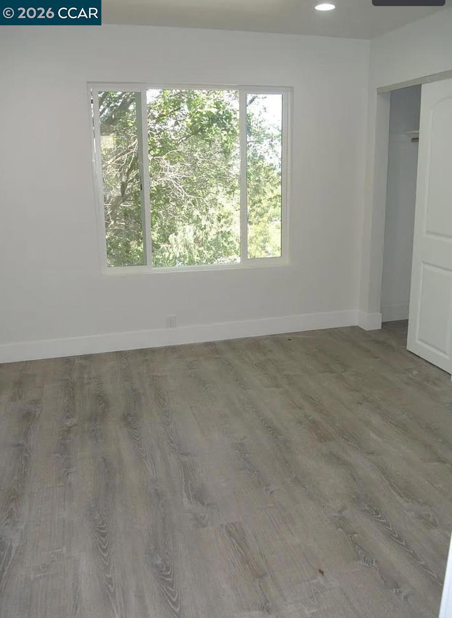 2220 S Crest Ave Property Photo 14