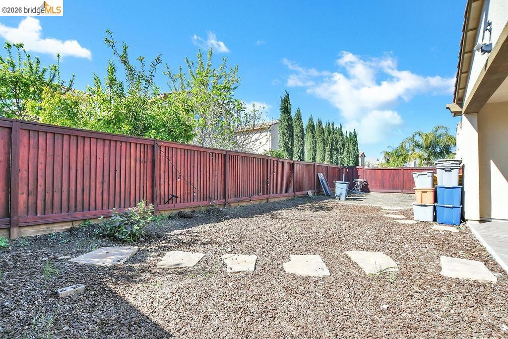 2705 Reddington Way Property Photo 19