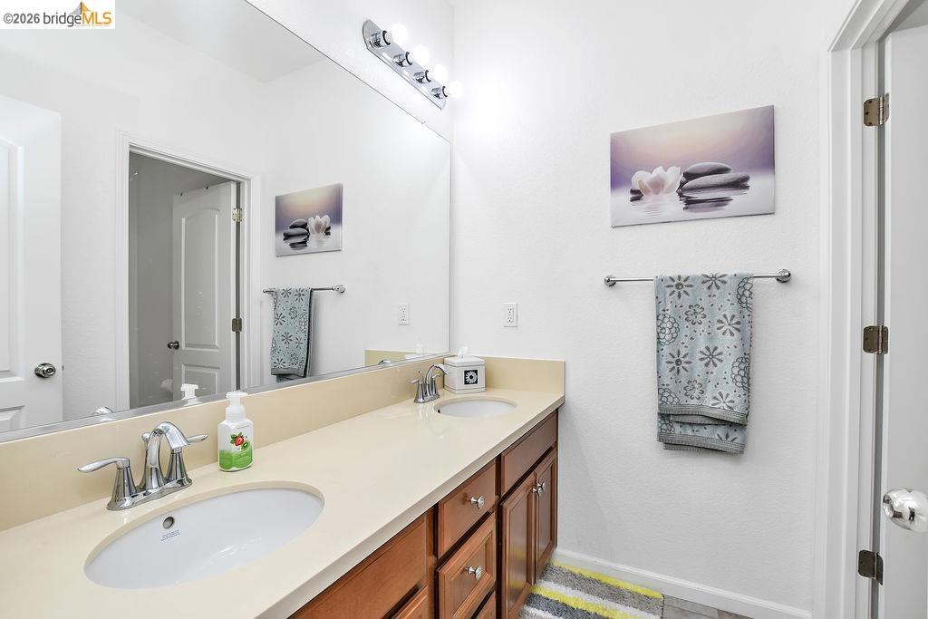 2705 Reddington Way Property Photo 34
