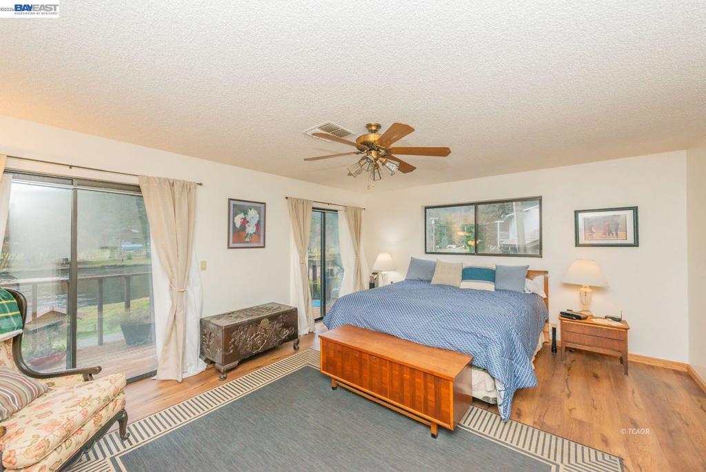 2393 Poker Bar Rd Property Photo 17
