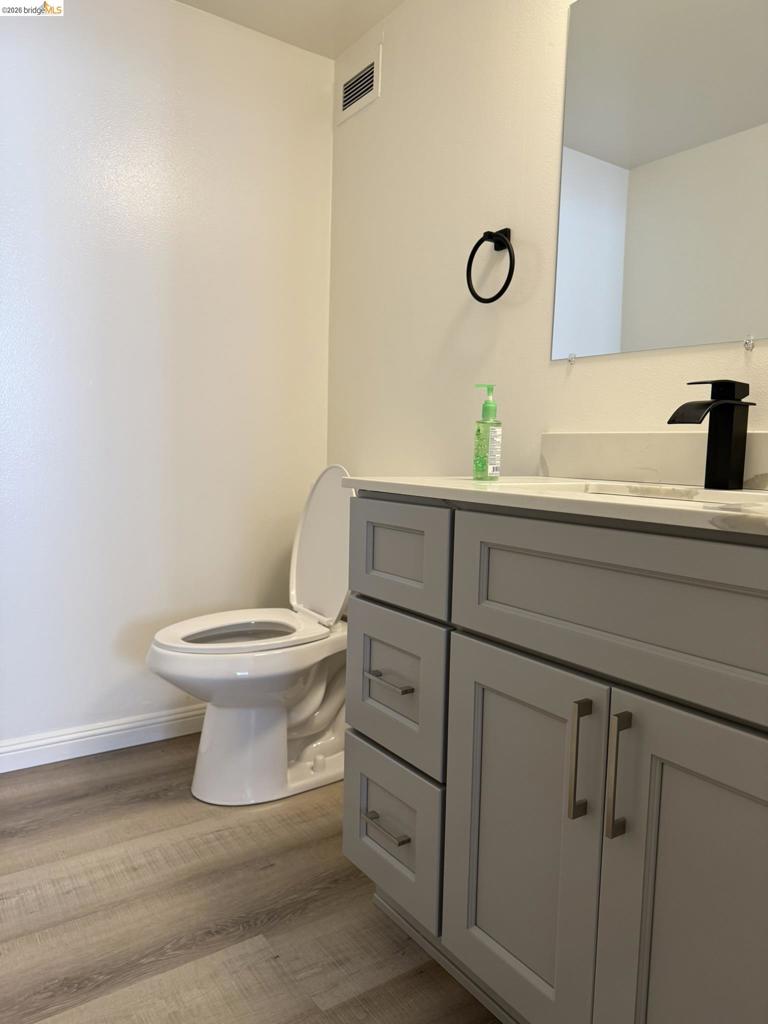 801 Franklin St 205 Property Photo 10