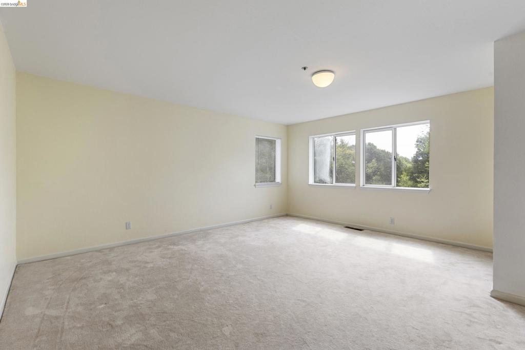 2745 Butters Drive Property Photo 14