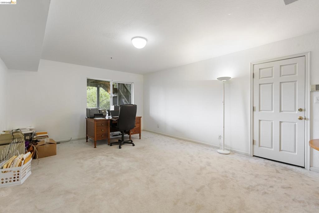 2745 Butters Drive Property Photo 17