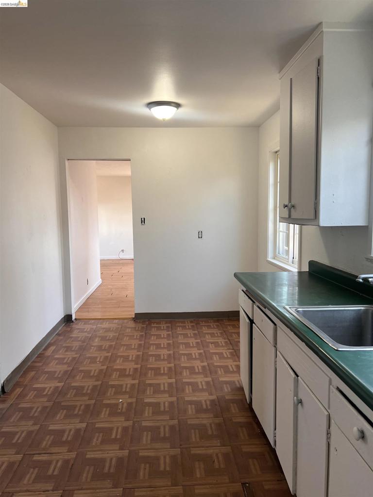6230 Hayes St Property Photo 13
