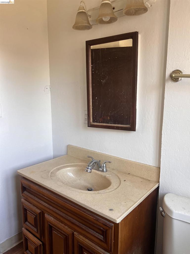 6230 Hayes St Property Photo 19