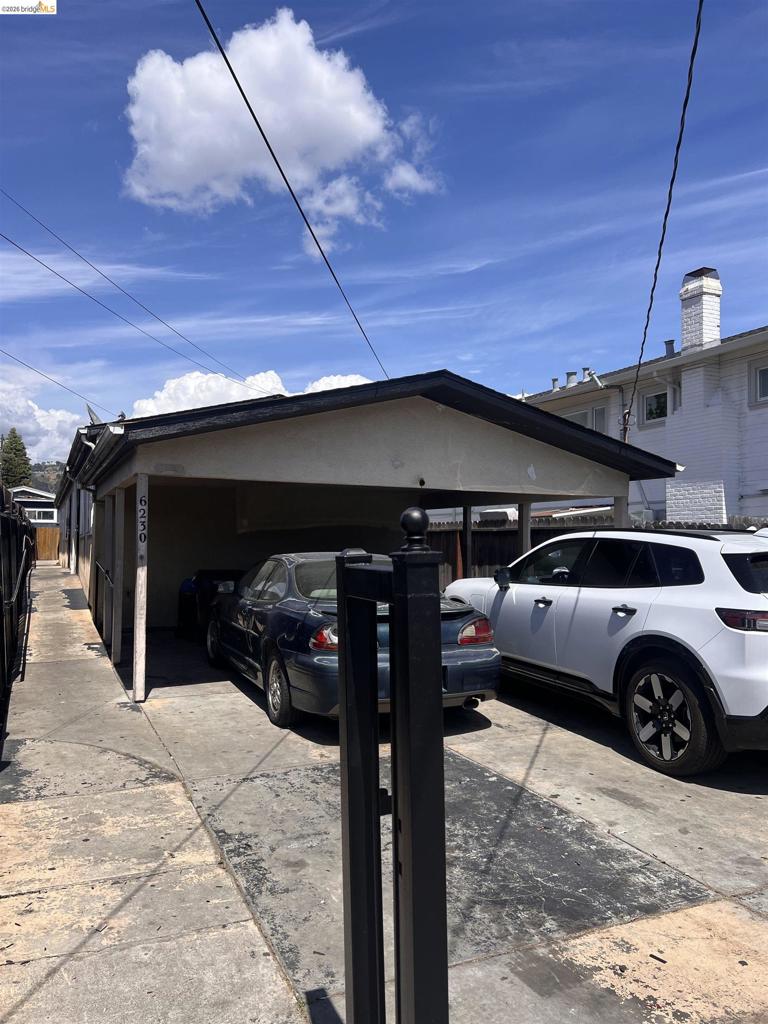 6230 Hayes St Property Photo 29