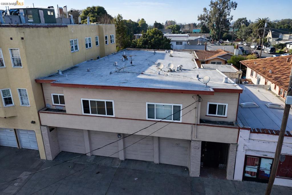 1661 Fruitvale Ave Property Photo 3