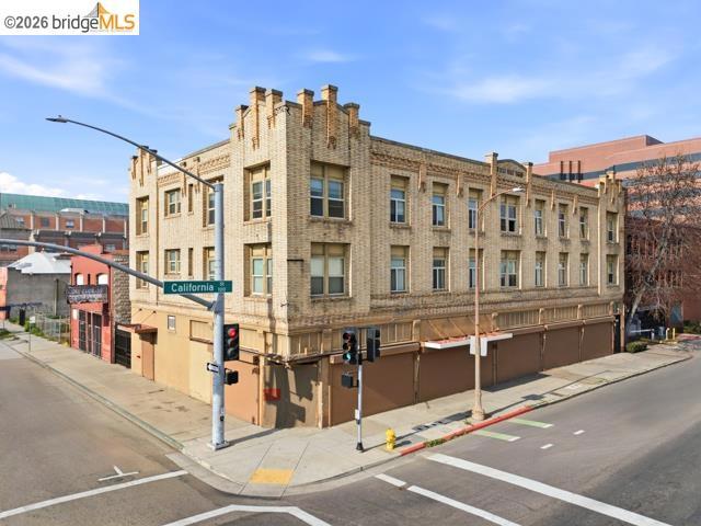 143 S California St Property Photo 1